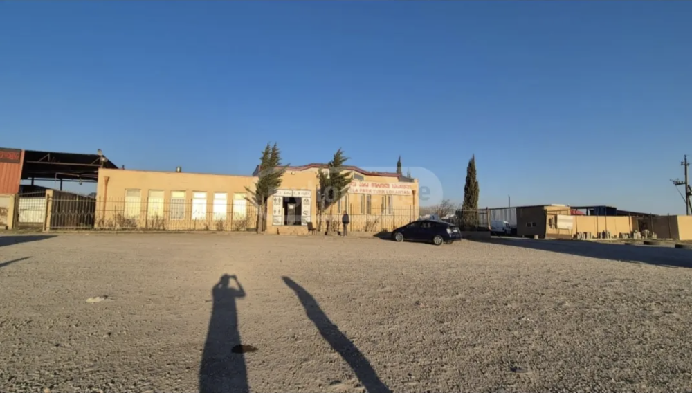 იყიდება უნივერსალური კომერციული ფართი გარდაბანში